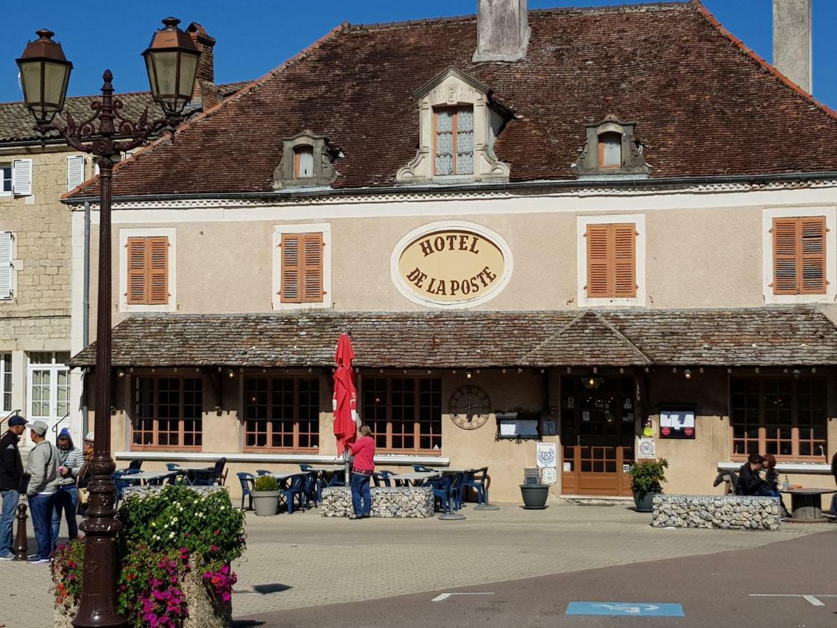 Gite Le Petit Pied-A-Terre La Chapelle-Saint-Sauveur  Eksteriør billede